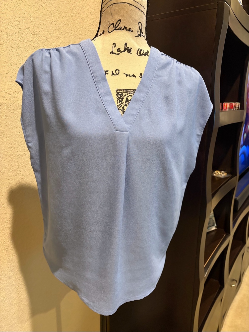 Banana Republic Light Blue V-Neck Cap Sleeve Blouse